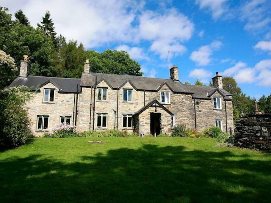 2 Tan-Y-Castell Villa Dolwyddelan ภายนอก รูปภาพ